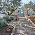 Levanda House *